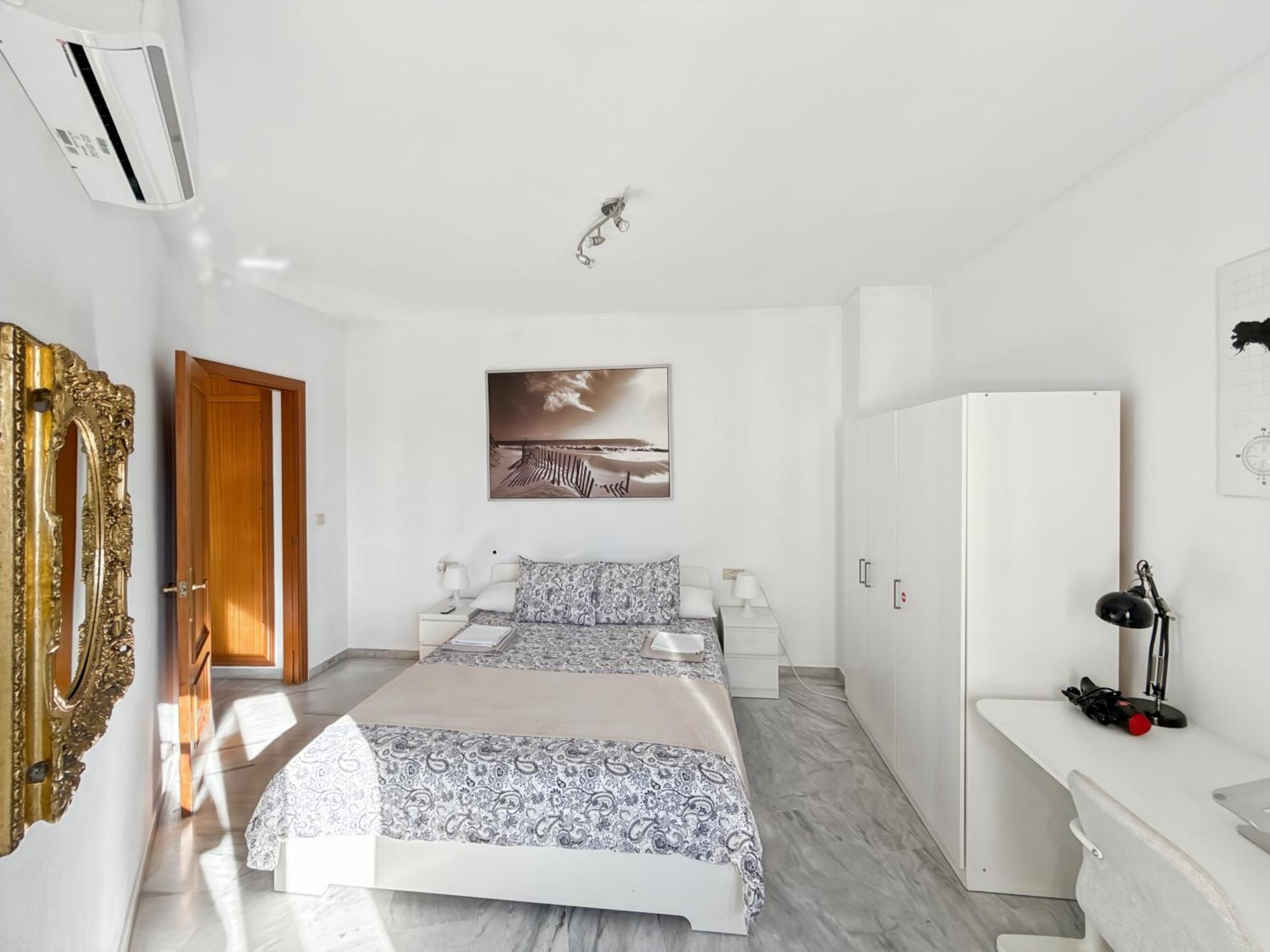 Exclusive Malaga Apartments With Cathedral Views And Auto Check-In Luaran gambar